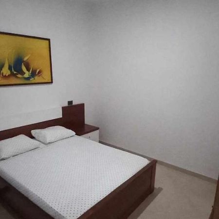 Apartamento Avenida 萨尔雷 外观 照片