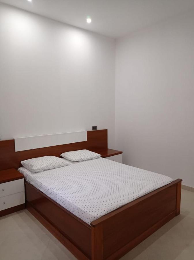 Apartamento Avenida 萨尔雷 外观 照片
